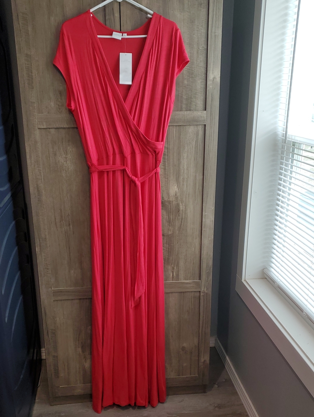 New Directions Red Wrap-Style Cap Sleeve Maxi Dress
